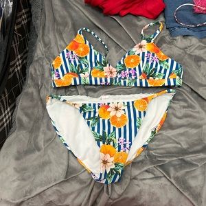 No Boundaries bikini size L